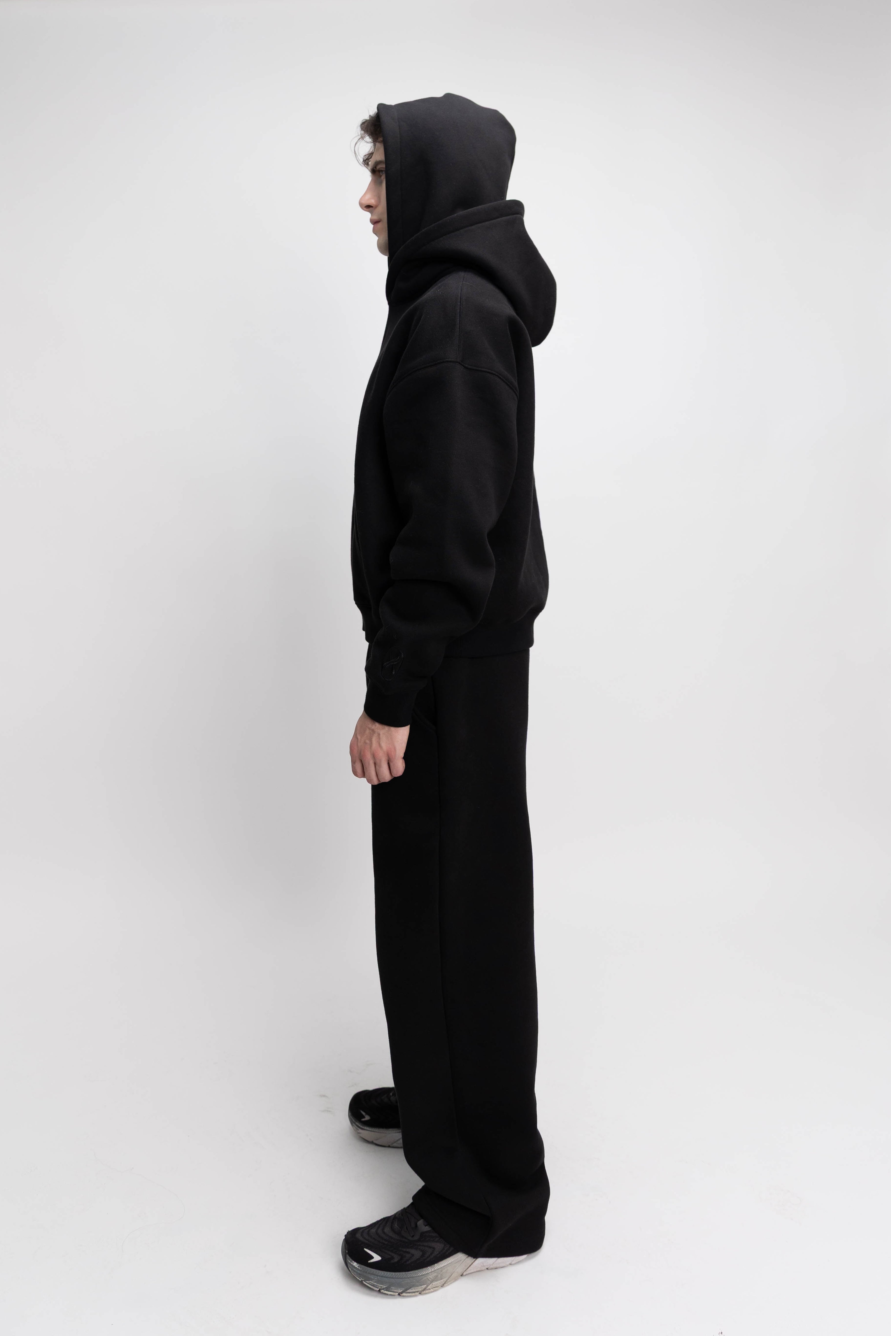 Prime Sweats - Black – THATGIRLSBOYFRIEND